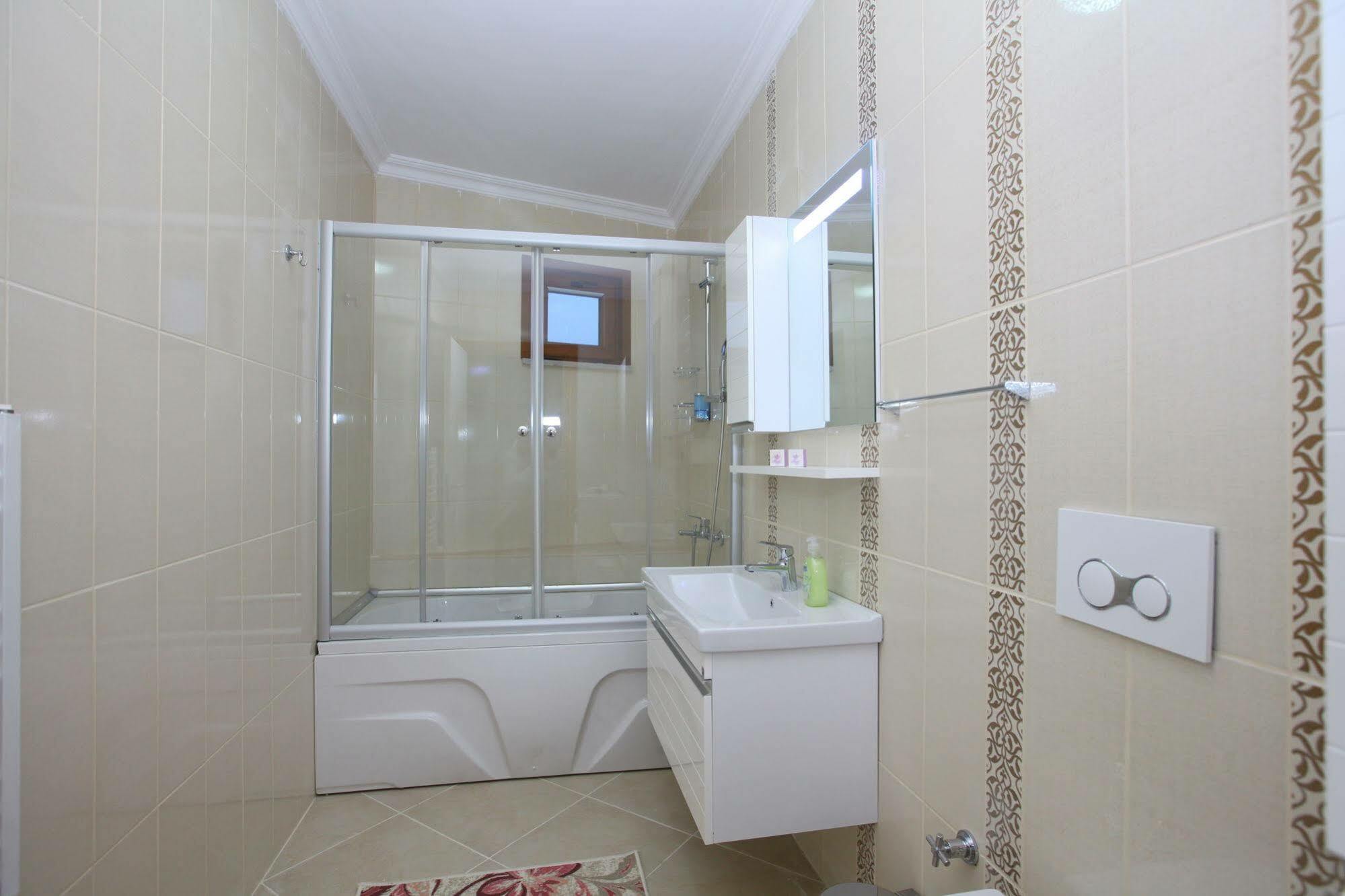Ugur Termal Residence ภายนอก รูปภาพ